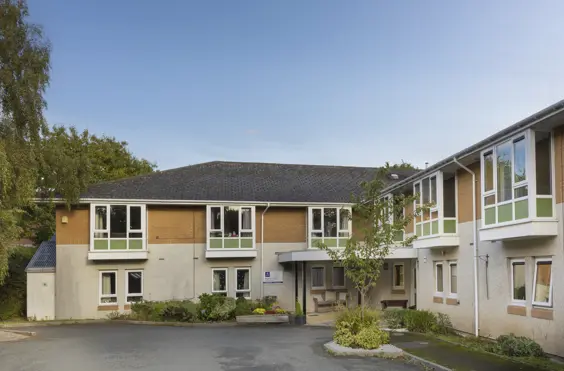 Manor Court - outside view of care home